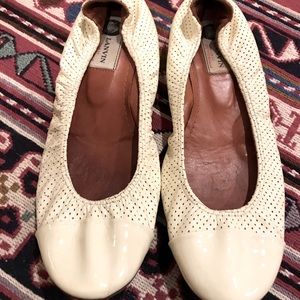 Designer Flat shoes 🥿